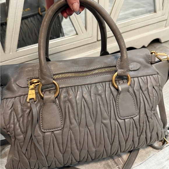 Price firm! Miu Miu large Gray quilted Leather Vitello Womens 2way Bag crossbody - Picture 10 of 13